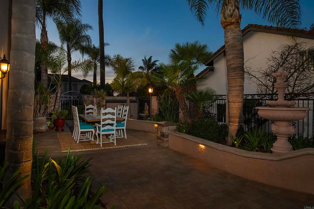 10737 Birch Bluff Ave -56