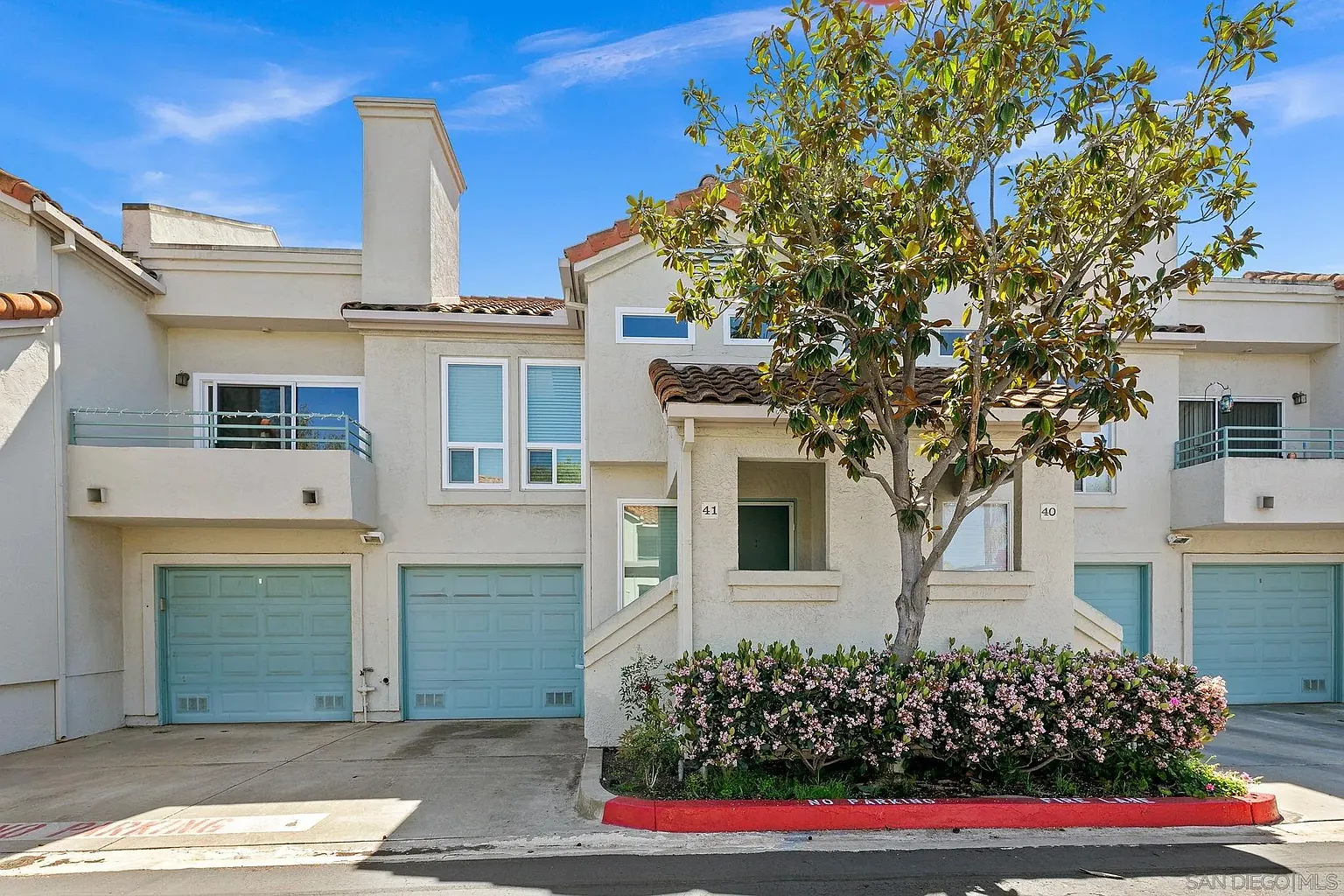 9985 Scripps Westview Way 4-22