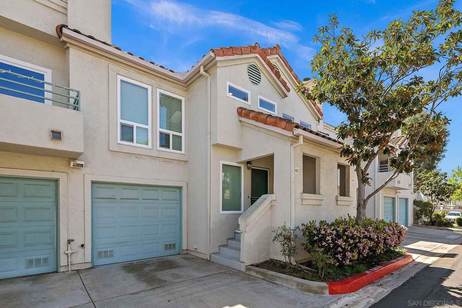 9985 Scripps Westview Way 4-23