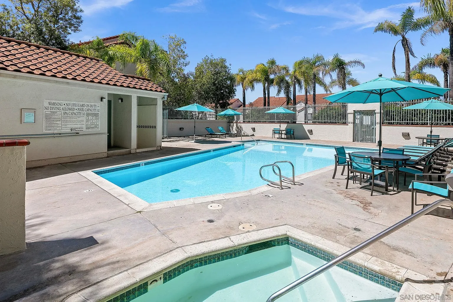 9985 Scripps Westview Way 4-28