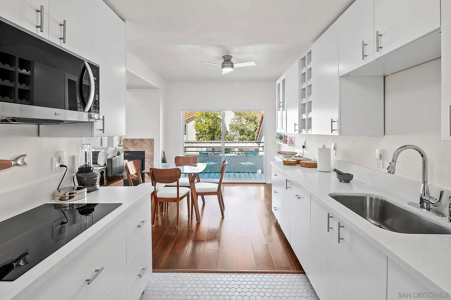 9985 Scripps Westview Way 4-4